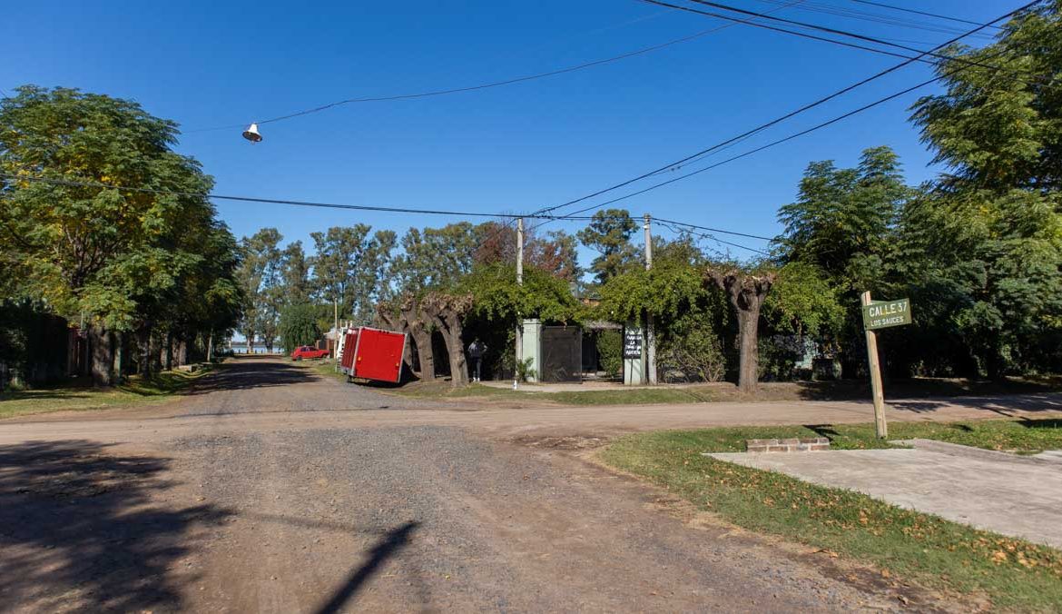 Casa con pileta y quincho en Villa Loguercio