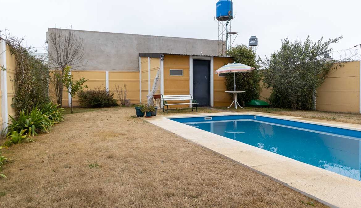 Casa de 70m2 con pileta